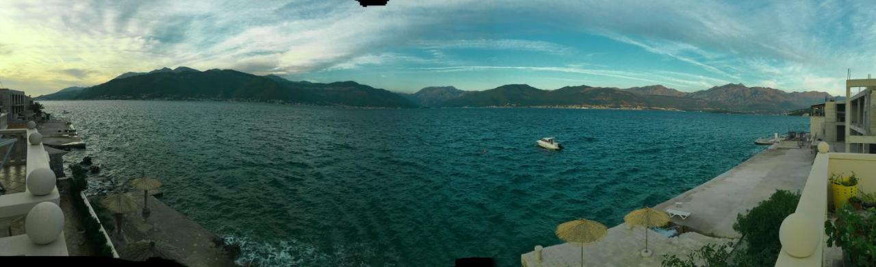 Apartments Palace Mira Mare Tivat Extérieur photo