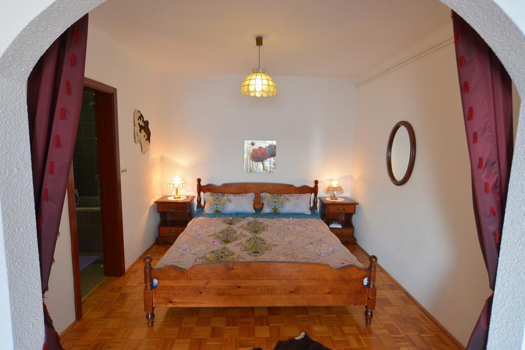 Apartments Palace Mira Mare Tivat Chambre photo